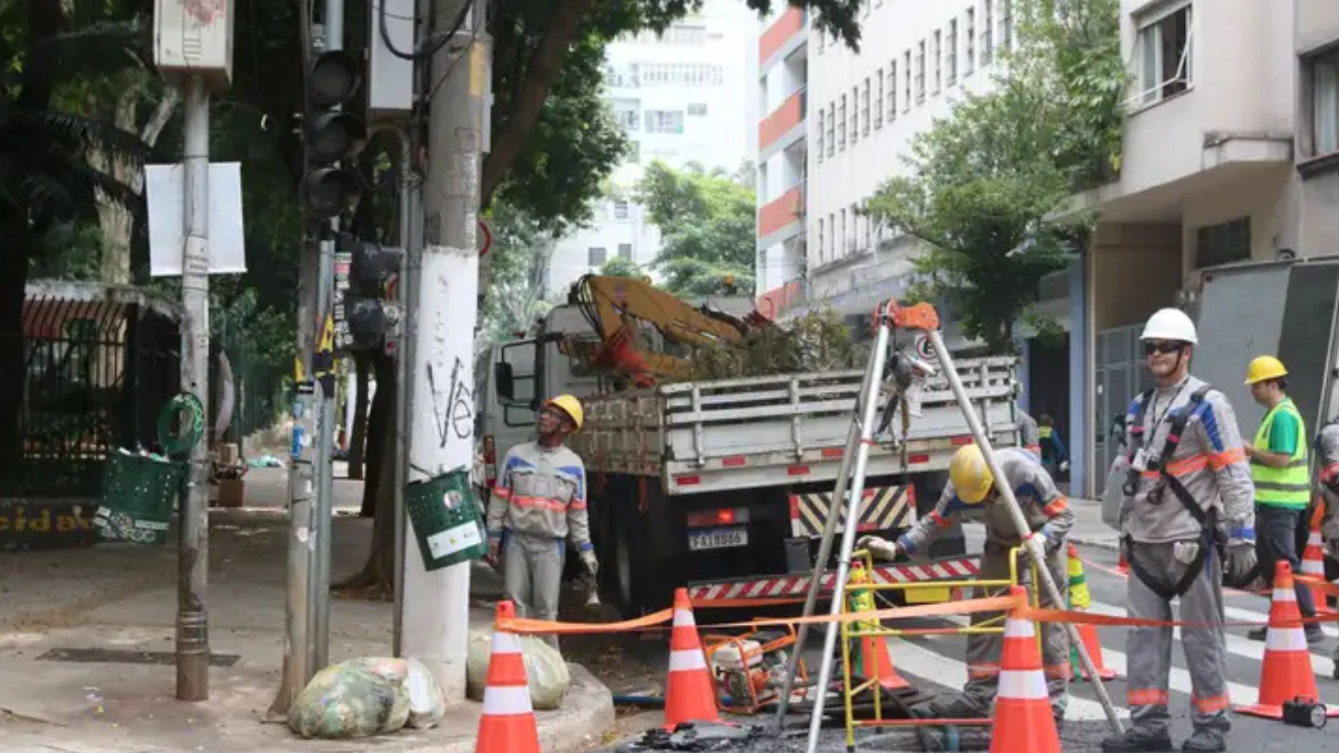 Advogado para processar Enel em São Paulo / SP - Martinhago Advocacia | Advogados Especialistas em Defesa dos Seus Direitos
